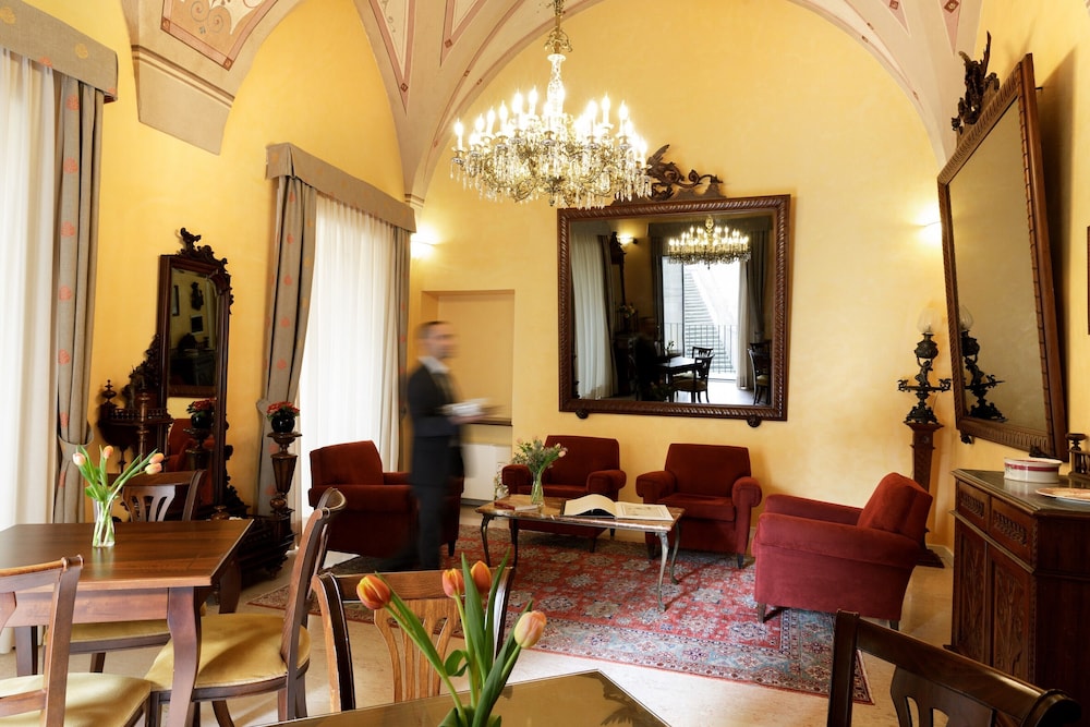 Palazzo Papaleo 47/65