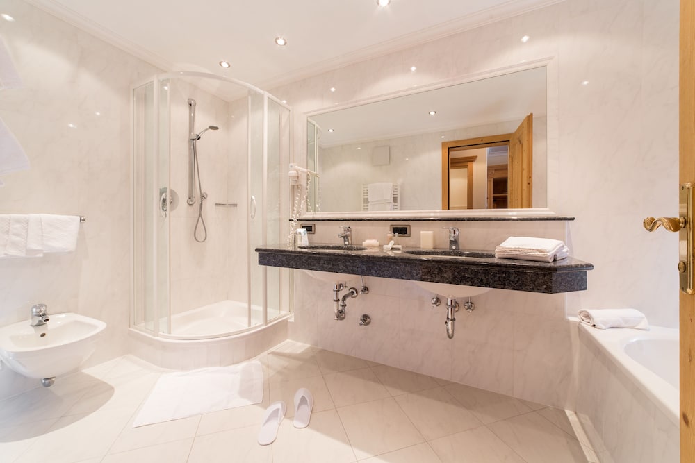 Th Corvara Greif Hotel 19/57