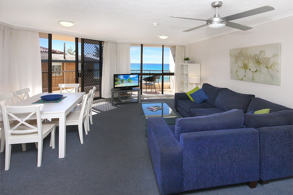 SPINDRIFT ON THE BEACH 40/75