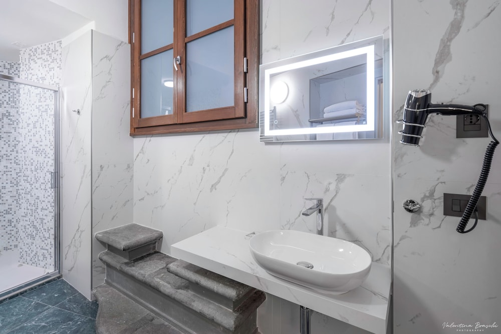 Hotel Adamas 41/47