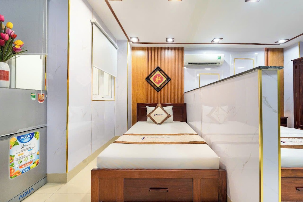 Diamond Luxury Ben Thanh 15/77