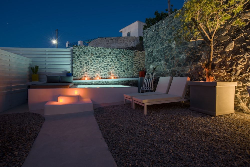 Lagadi Suites 7/67
