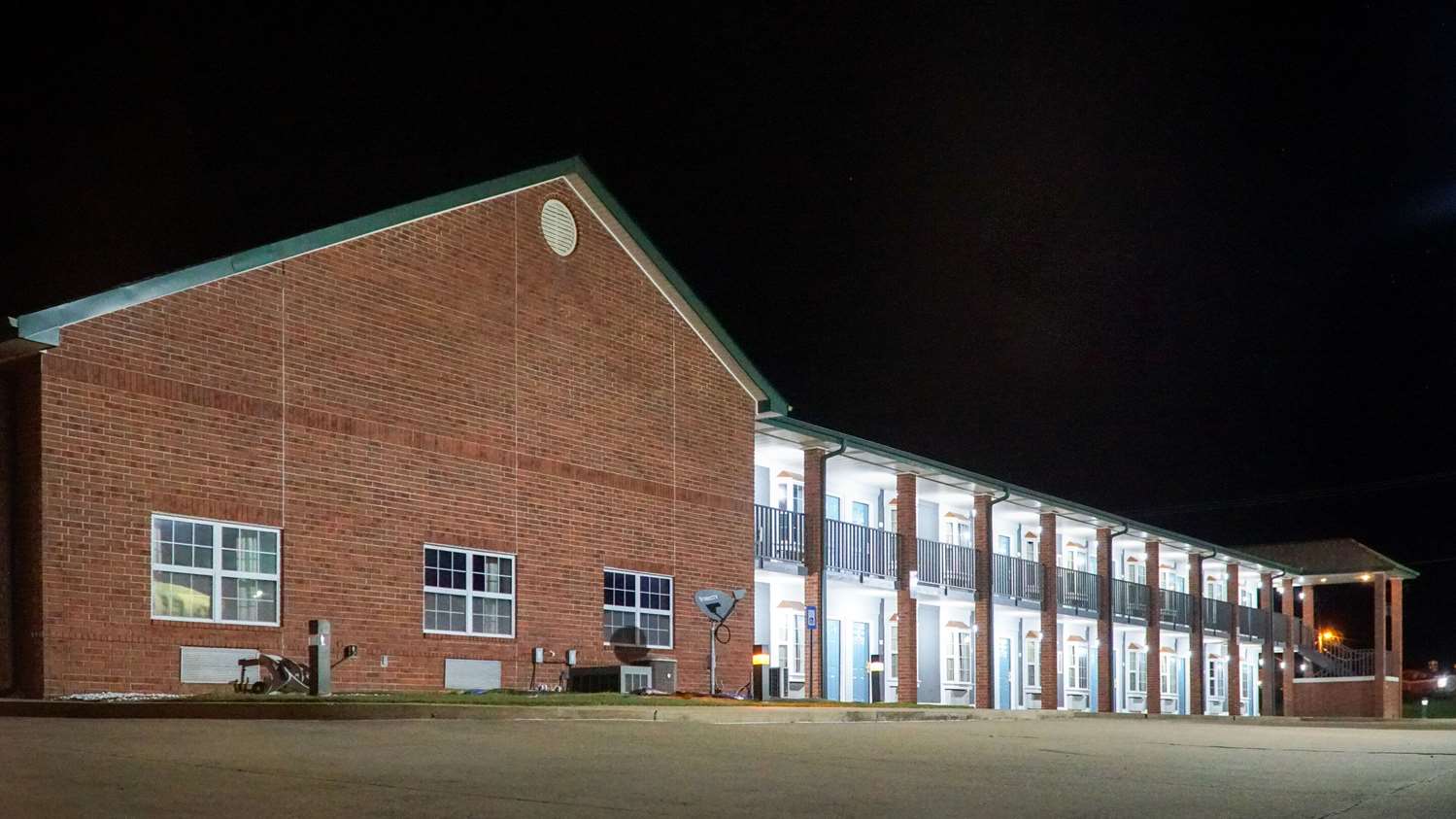 Rodeway Inn Beebe AR 5/16