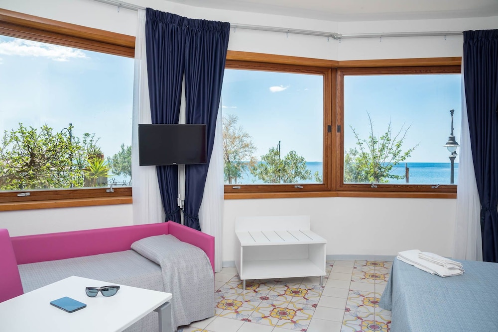 Hotel Sole Splendid 8/70