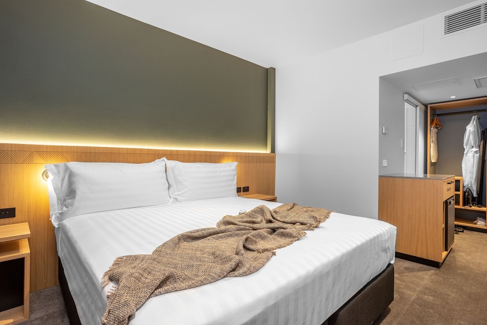 Rydges Rotorua 17/50