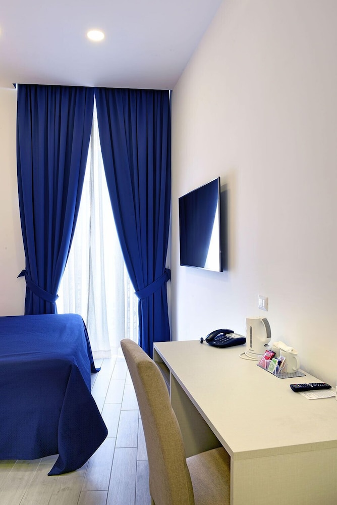 Napoli Rooms&Suite 20/50