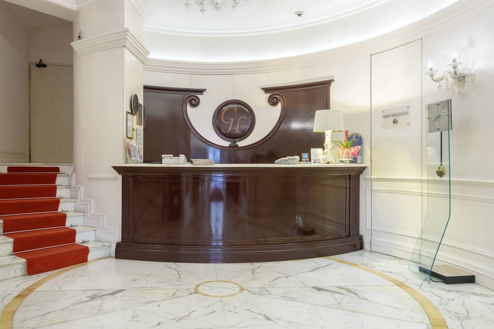 Lobby at Gambrinus, ROME