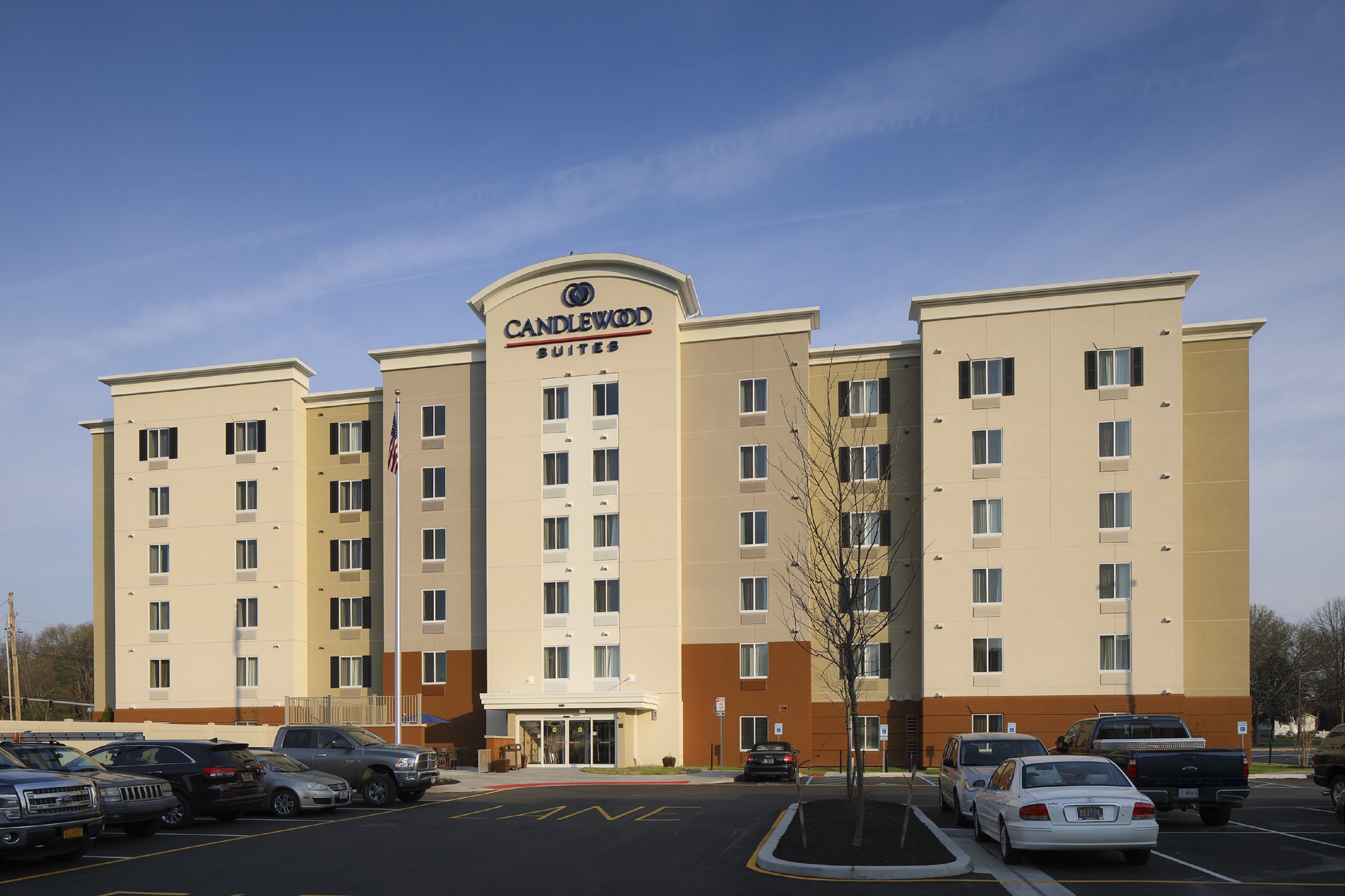 Candlewood Suites Newark South University Area 3/28