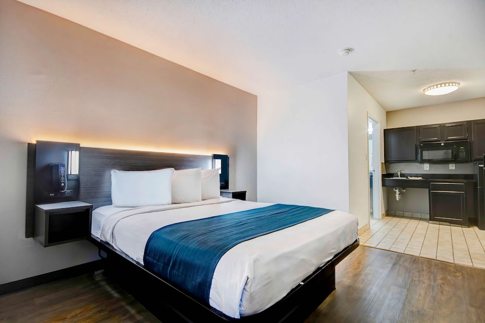 Studio 6 Extended Stay - Ocean Springs, MS 27/53