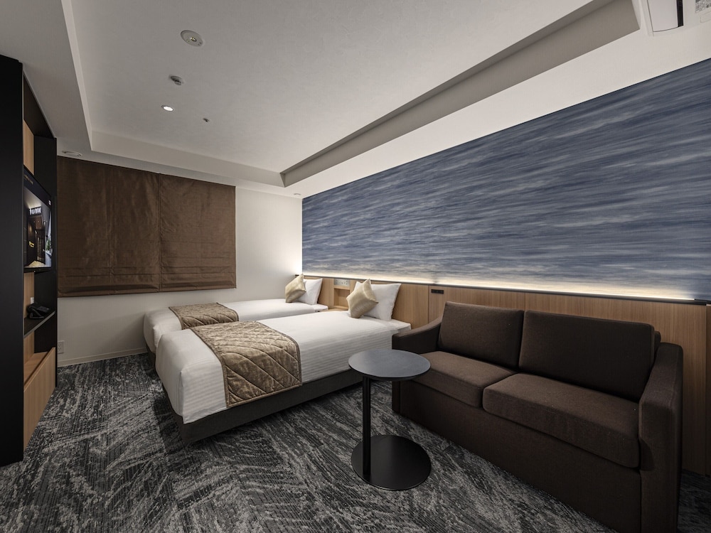 Moderate, Twin Beds, Sauna
