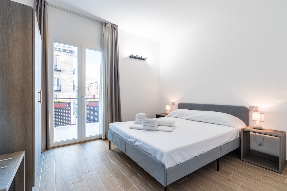 Multi Suite Palermo 19/50