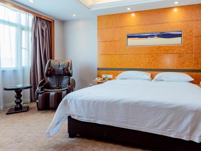 Vienna Hotel (Dongguan Tangxia Binfen Square) 22/35