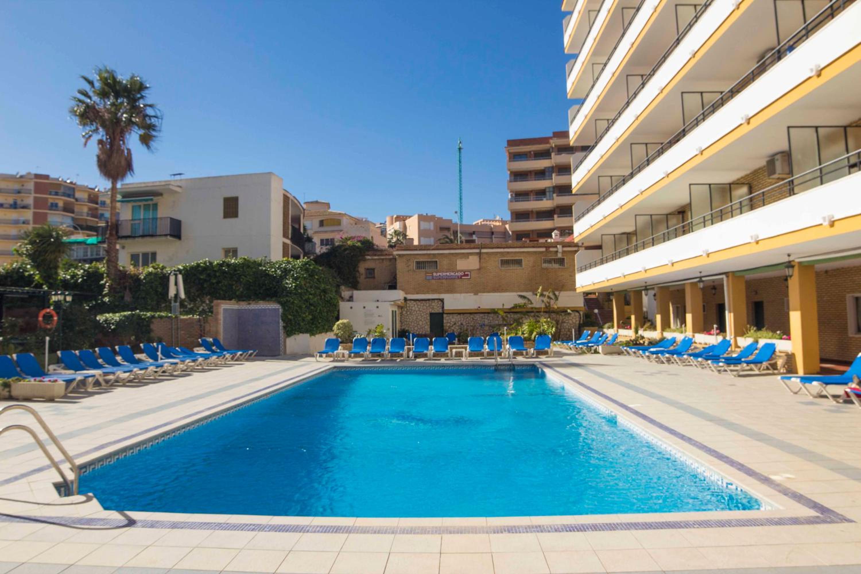 Buensol Apartments 34/36
