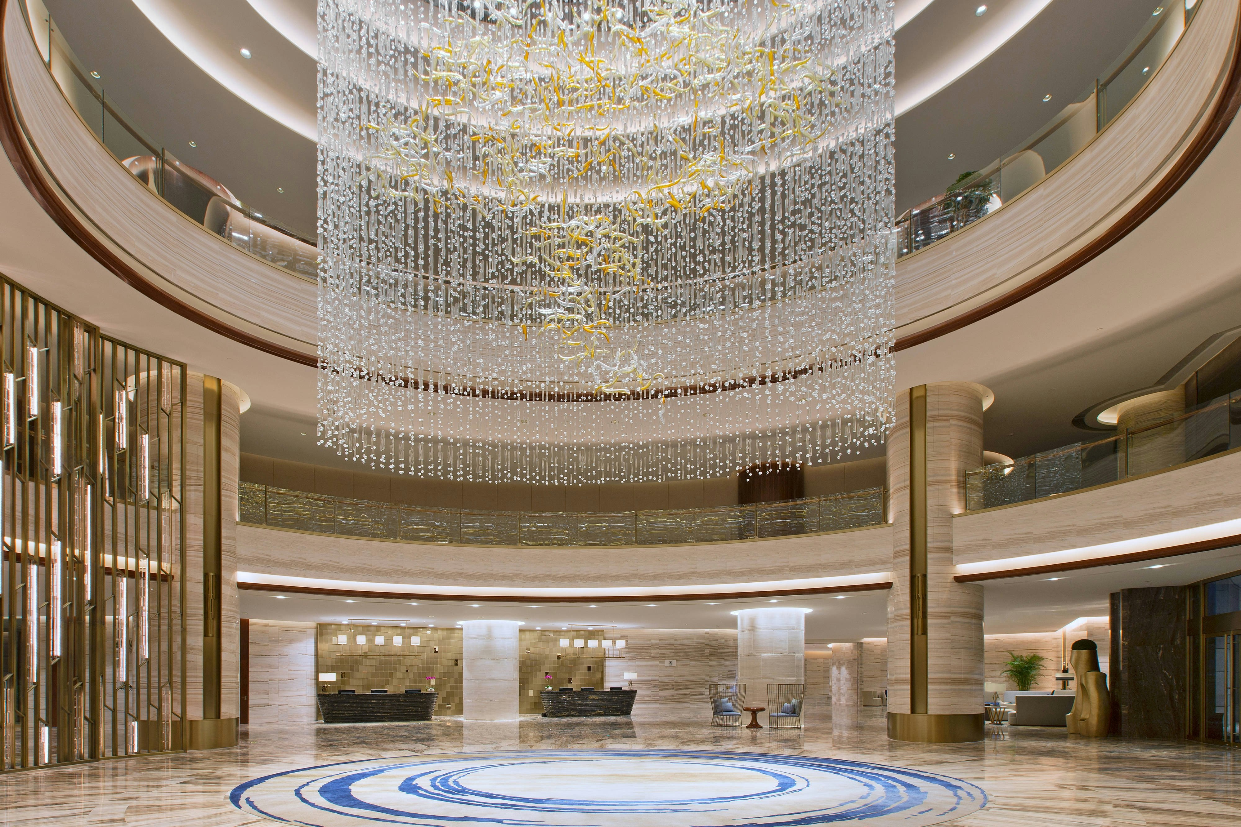 Sheraton Zhanjiang Hotel 6/48