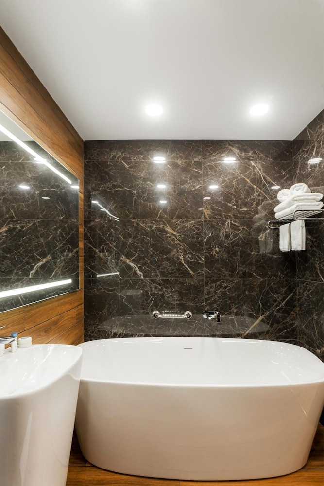 Hotel Platinia 8/38