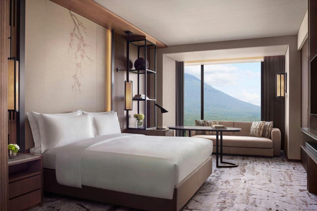 Higashiyama, Suite, Twin Beds, King Bed, Mountain View