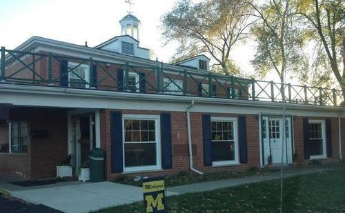 The University Inn Ann Arbor 4/46