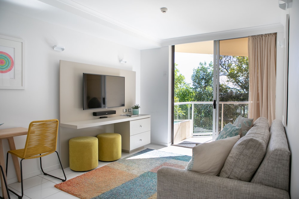 NETANYA NOOSA 31/41