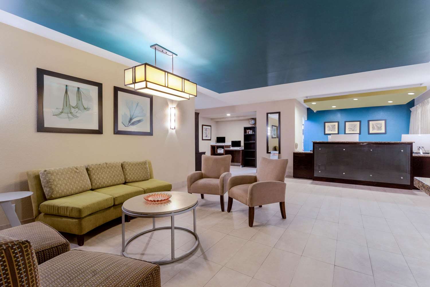 Baymont by Wyndham Henderson-Northeast Denver 37/58