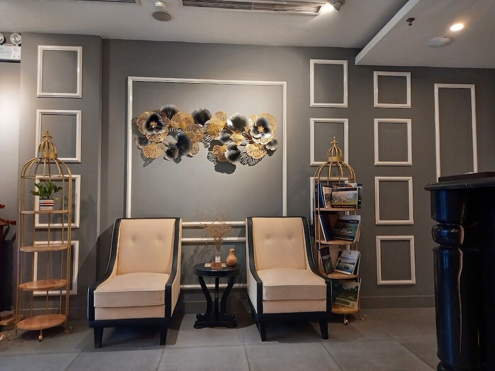 Hanoi Fiesta Hotel & Spa 36/42