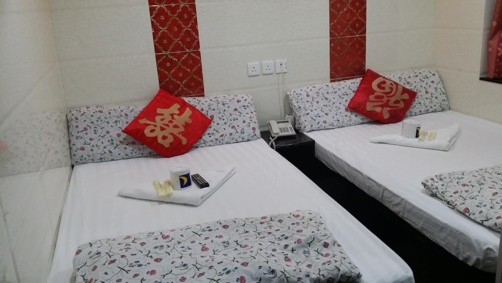 Cebu Hostel 12/64