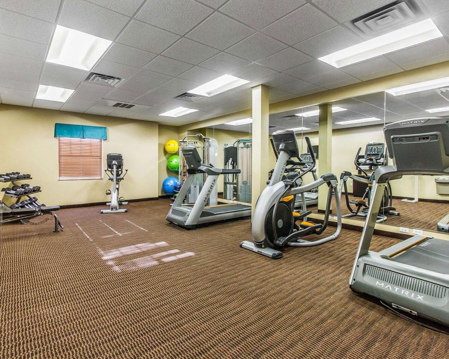 Mainstay Suites Watford City 7/14