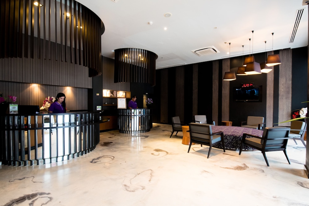 Ashlee Hub Hotel Patong 45/66