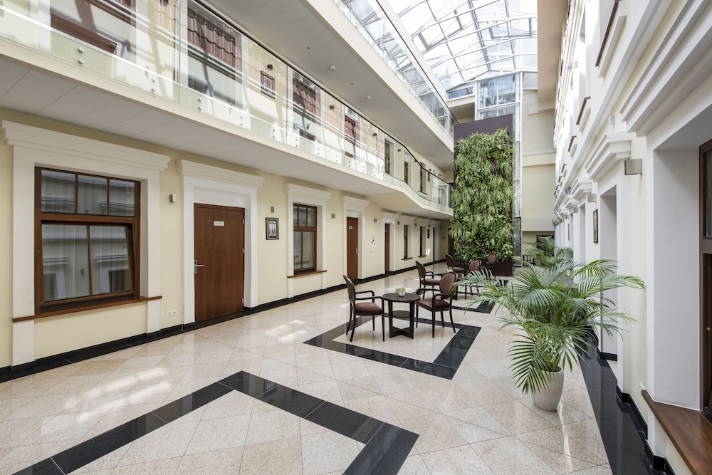 Amberton Cathedral Square Hotel Vilnius 4/50