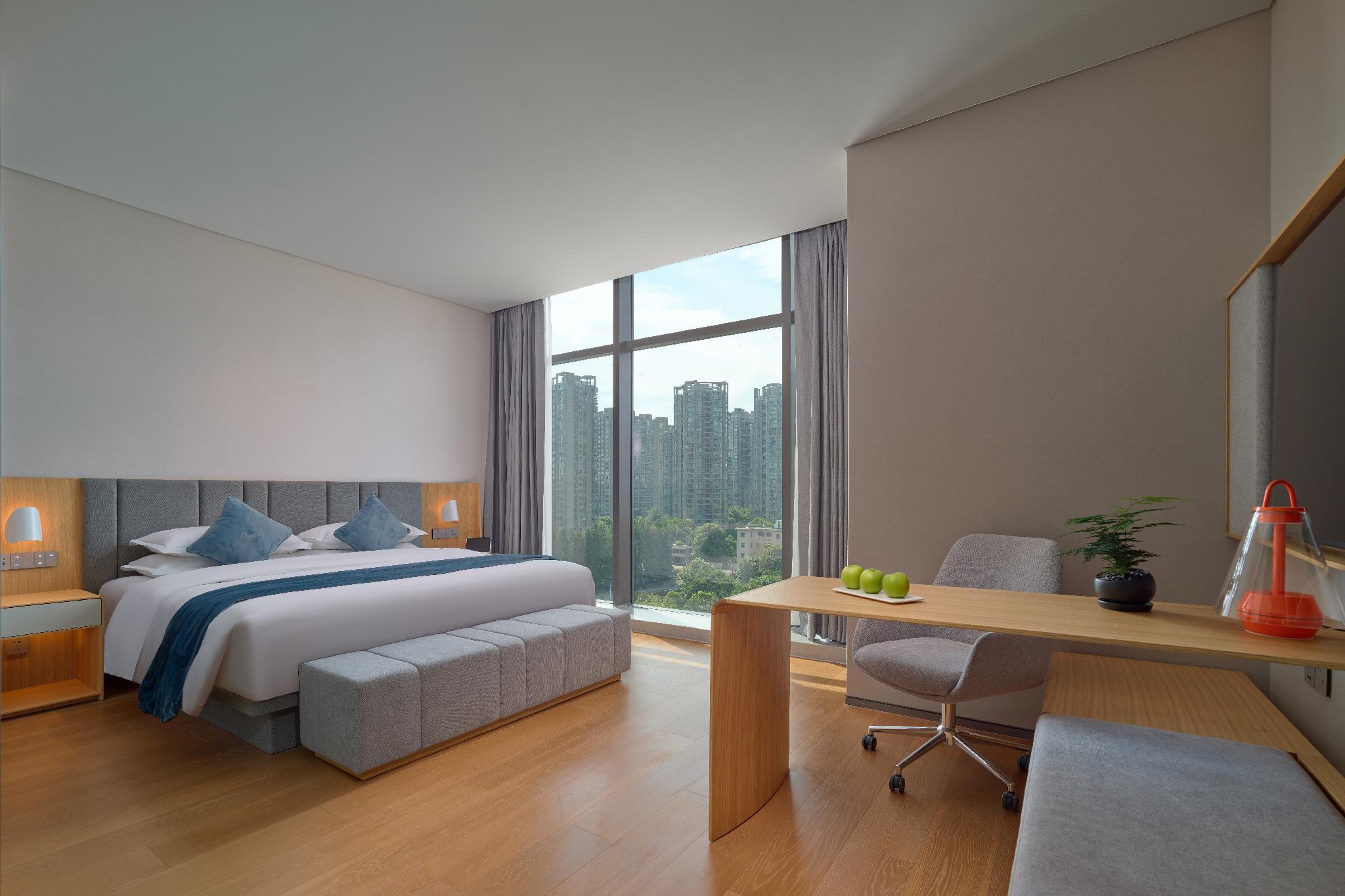 Concept, Queen Bed