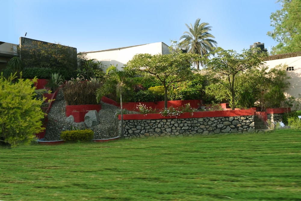 Hotel Dev Residency 31/50