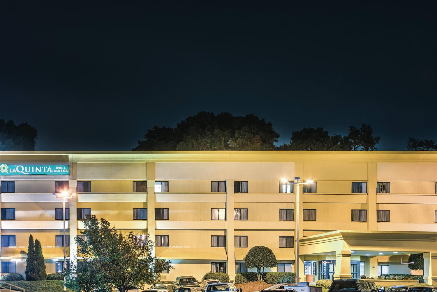La Quinta Inn & Suites by Wyndham Atlanta Roswell 3/47