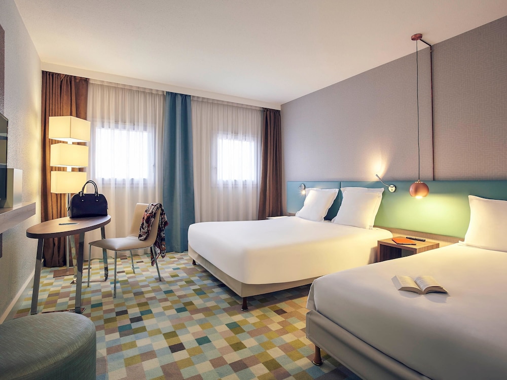 Mercure Marne la vallee Bussy St Georges 10/52