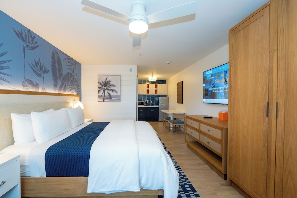 The Sunshine Hotel and Suites 13/48