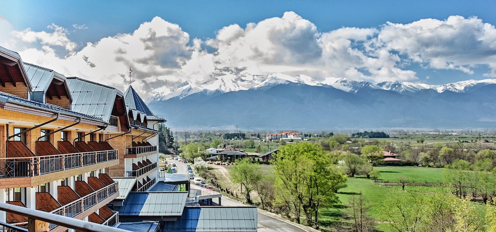 Hot Springs Medical & Spa Hotel 30/34