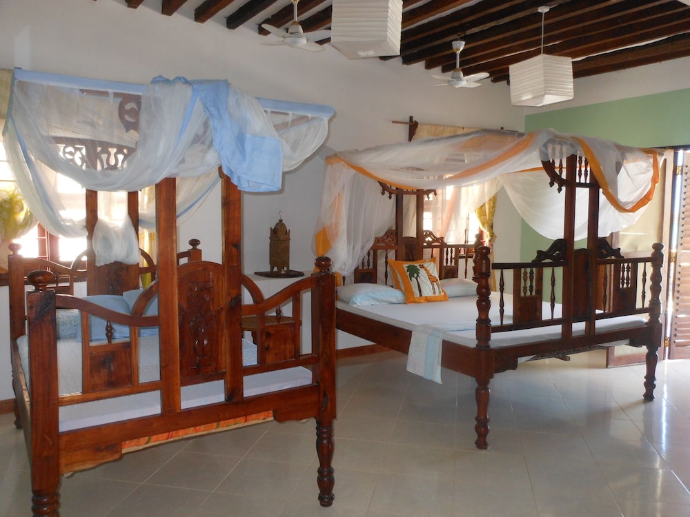 Mbuyuni Beach Village 72/83
