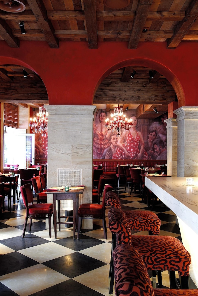 Renaissance Lucerne Hotel 32/43