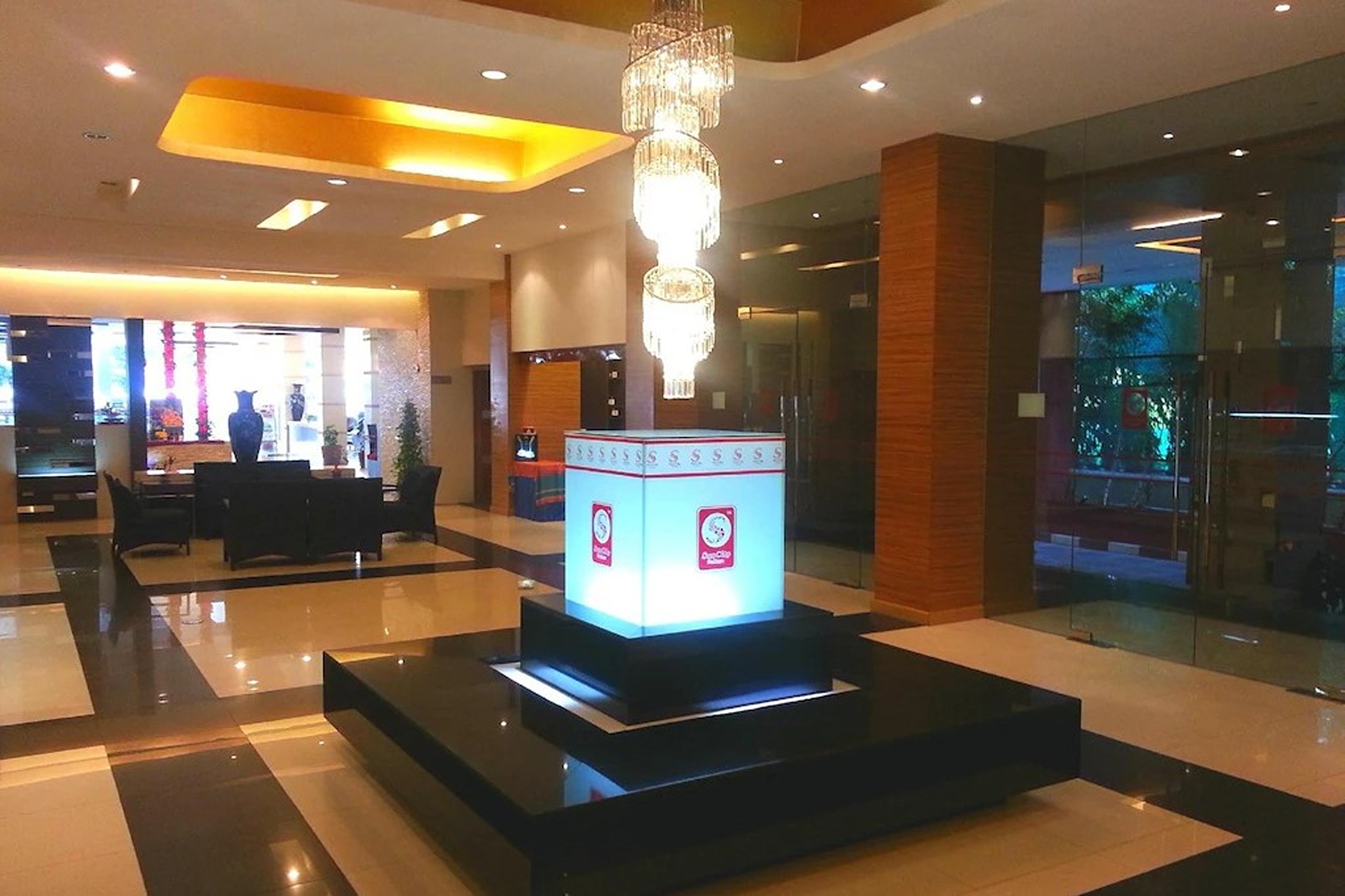 Sun City Pattaya Hotel 7/40