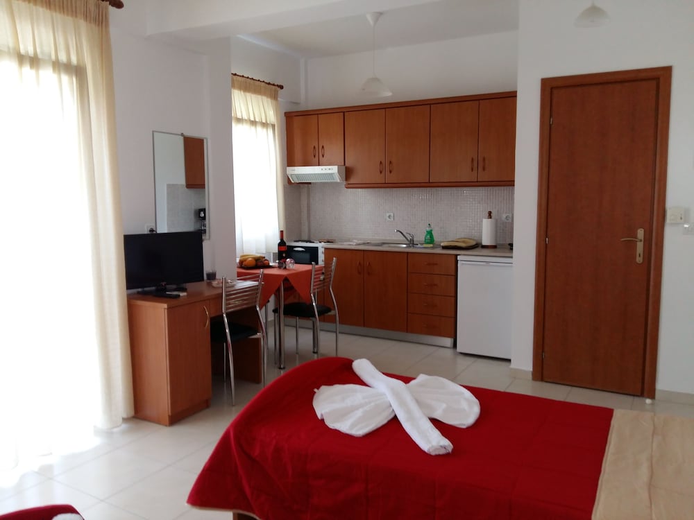 Pavloudis Apartments 9/50