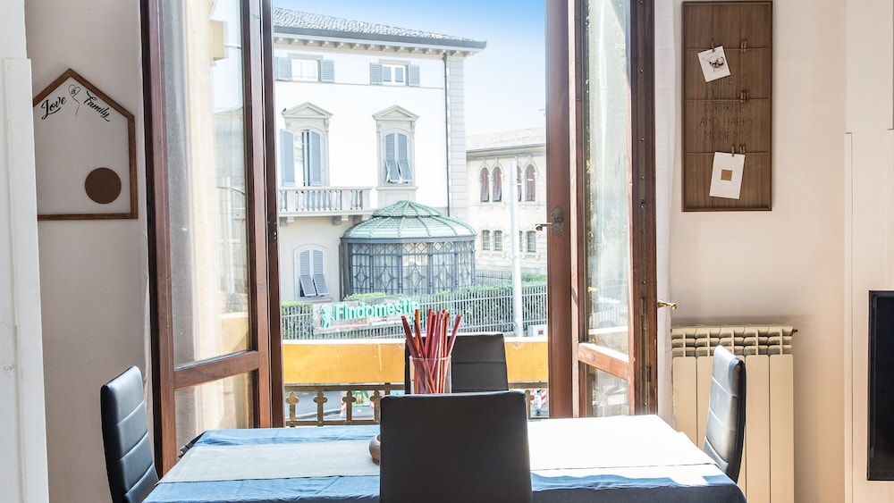 Rental In Rome Rosselli Palace Deluxe 3 Apartment 42/50
