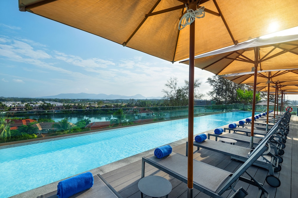 Mamaka Phuket, Tapestry Collection by Hilton 31/33
