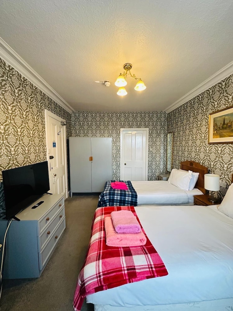 STANDARD, DOUBLE BED