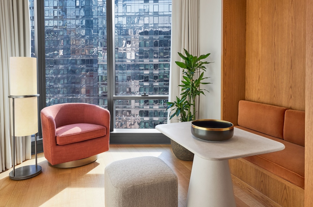 Pendry Manhattan West 32/50