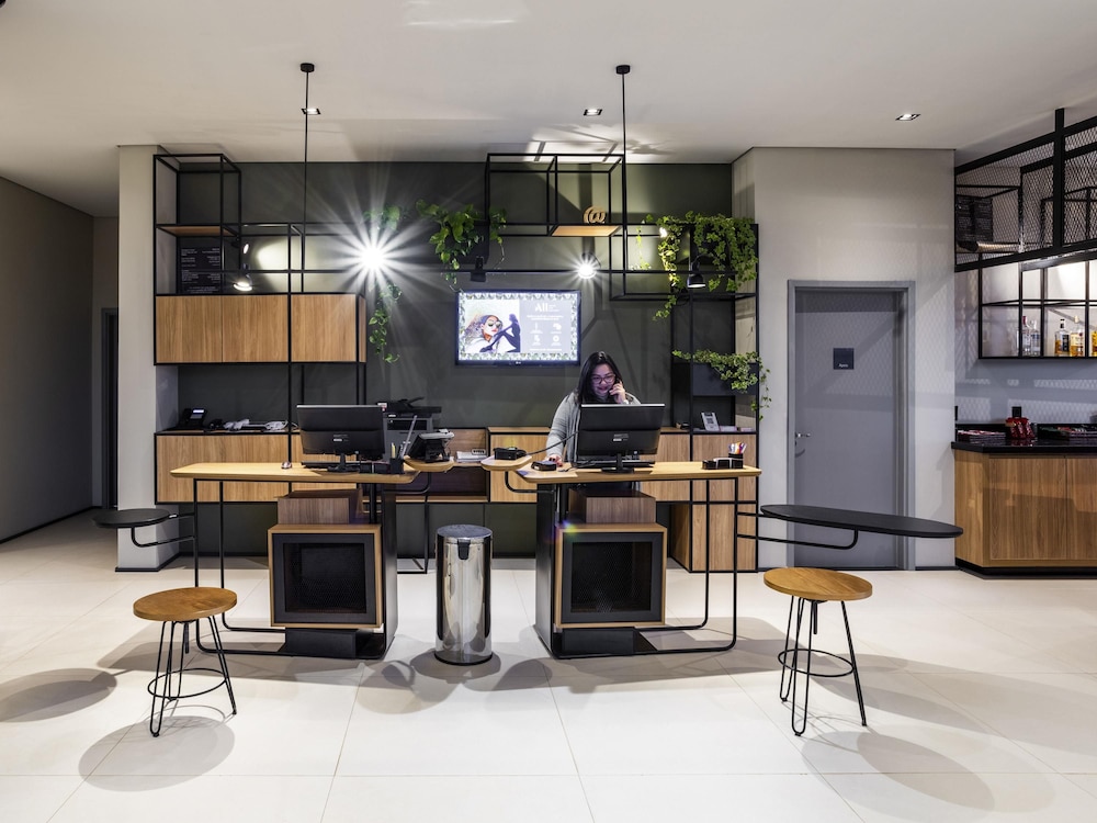 Ibis Botucatu 44/50