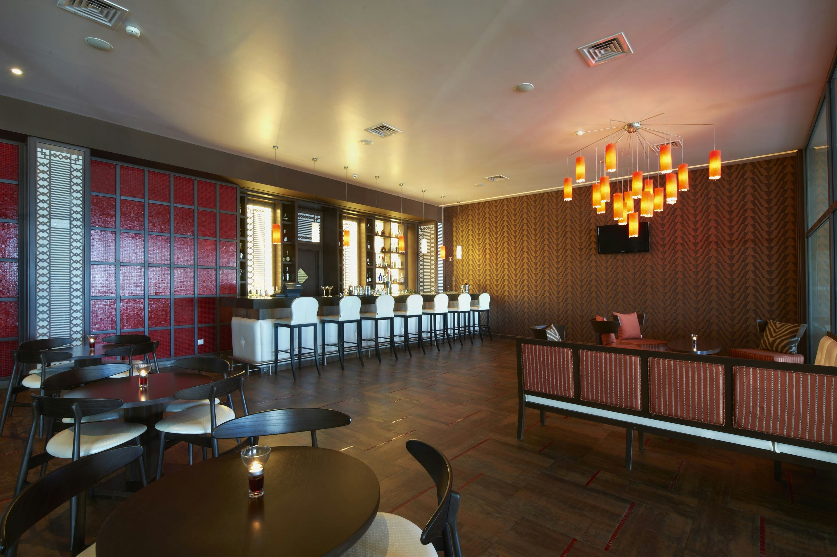 Real Marina Hotel & Spa 63/83