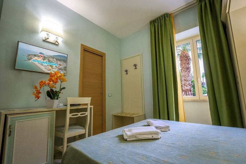 Hotel Rivamare 46/54