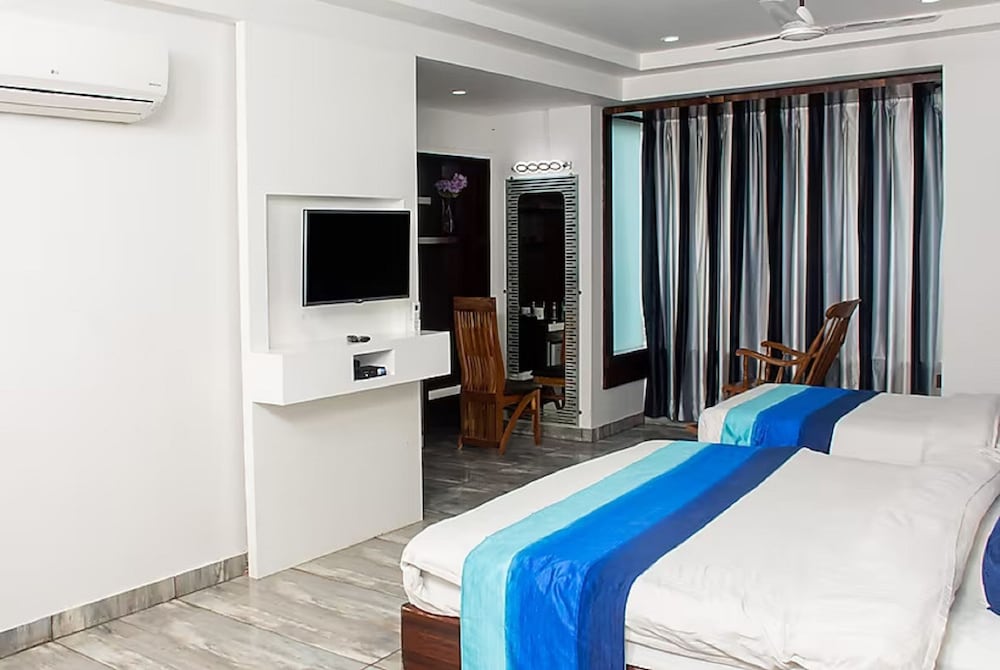 Hotel Sgt Plaza 18/35