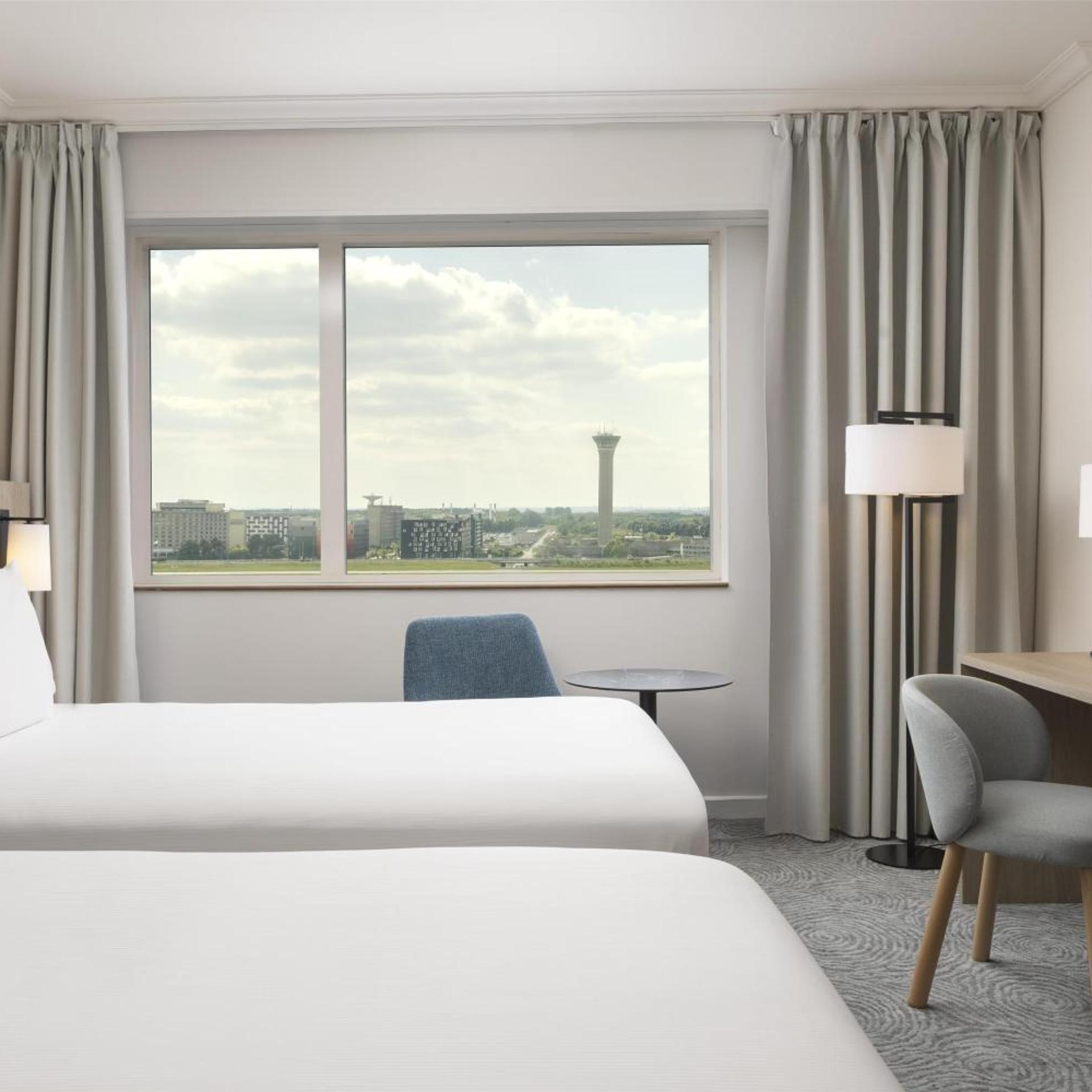 Hilton Paris Charles De Gaulle Airport in TREMBLAY-EN-FRANCE