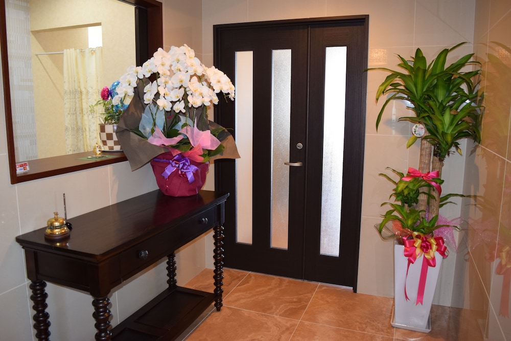 Wisteria Condominium Resort 6/50