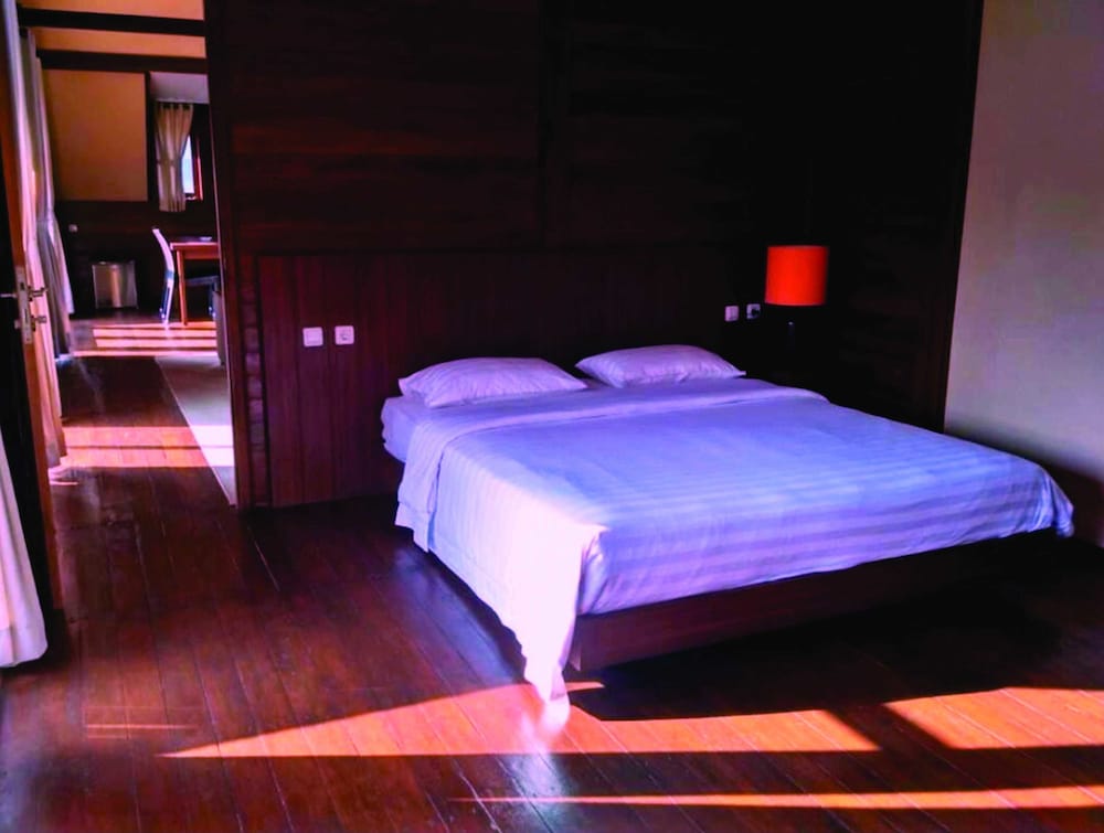 Seaview Cottage Cirebon Waterland 14/23