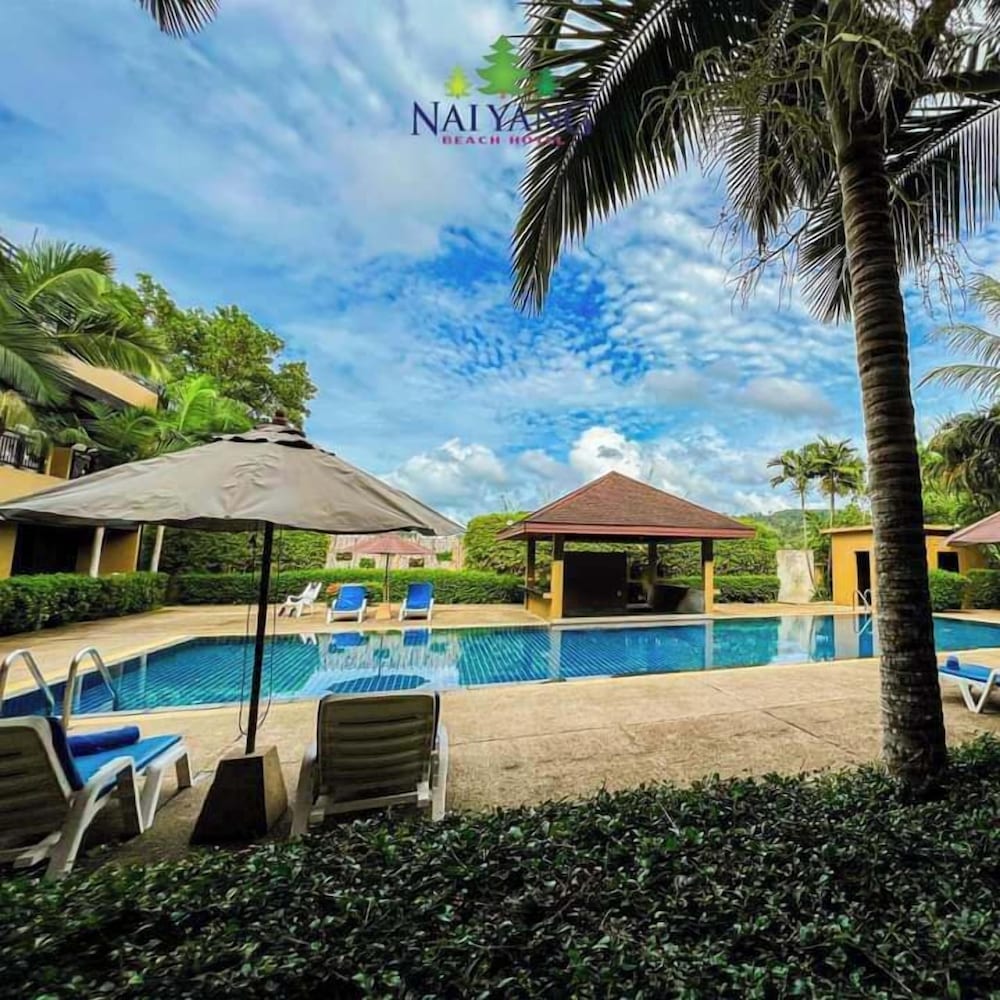 Nai Yang Beach Hotel 18/23